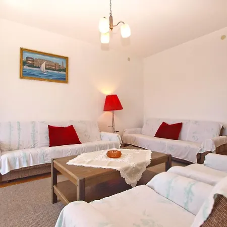 Fuer 4 Personen Ca 54 Qm In Pula, Istrien Istrische Riviera *